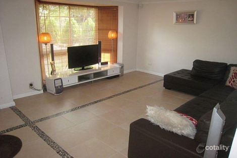 Property photo of 33 Angophora Place Alfords Point NSW 2234