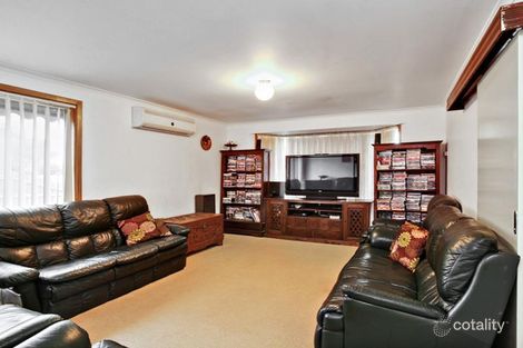 Property photo of 42 Songlark Crescent Werribee VIC 3030