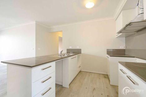 Property photo of 29 Lancelot Avenue Clyde VIC 3978
