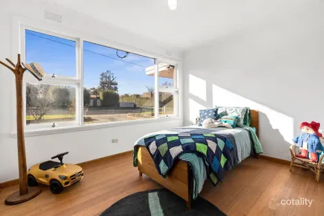 Property photo of 213 Mount Pleasant Road Highton VIC 3216