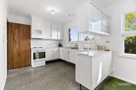 Property photo of 213 Mount Pleasant Road Highton VIC 3216