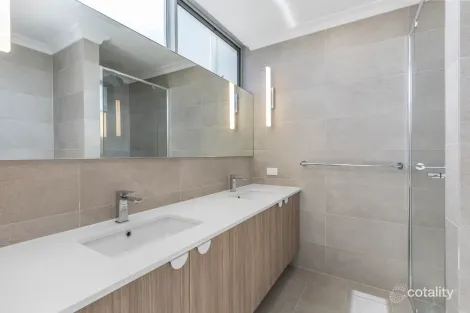 Property photo of 4/154 Lockhart Street Como WA 6152