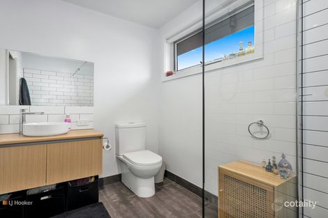 Property photo of 5/1-3 Walpole Place Devonport TAS 7310