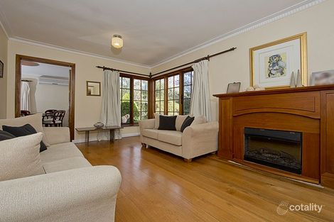 Property photo of 19 Abbott Street Yarralumla ACT 2600