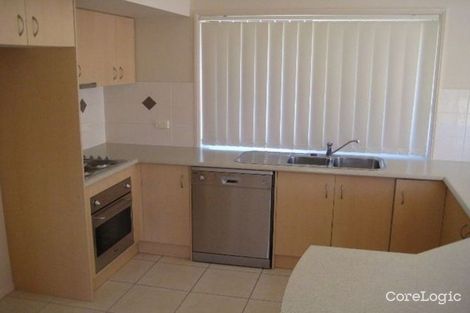Property photo of 26 Lamberth Road East Heritage Park QLD 4118