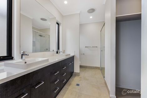 Property photo of 100 Steiner Crescent Baringa QLD 4551
