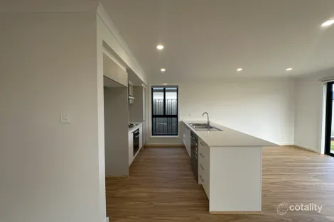 Property photo of 5 Badman Street Munno Para Downs SA 5115