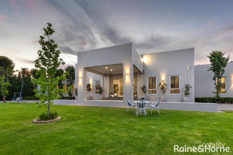 64 Slocum St, Wagga Wagga, NSW 2650