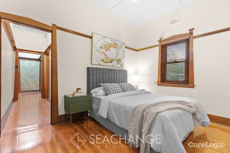 Property photo of 13 Northcote Terrace Mornington VIC 3931