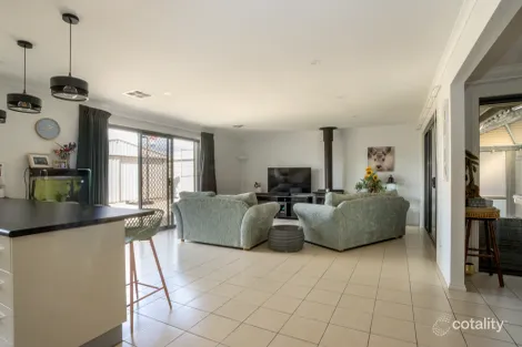 Property photo of 3 Measday Crescent New Town SA 5554