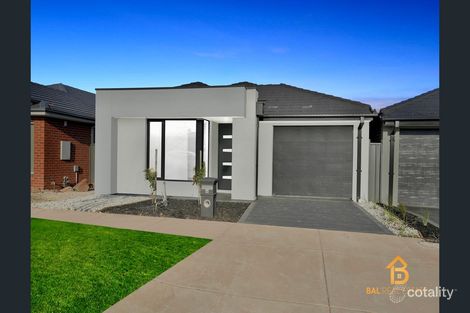 44 Adelong Bvd, Cobblebank, VIC 3338