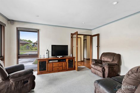 Property photo of 67 Barclay Avenue Croydon VIC 3136