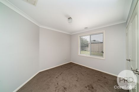 Property photo of 58 Mima Street Glenfield Park NSW 2650