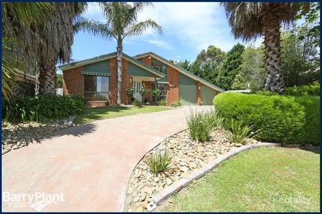 Property photo of 3 Emperor Place Rowville VIC 3178