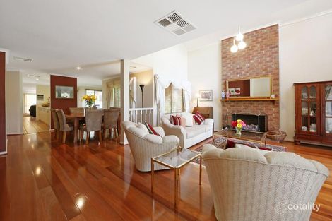 Property photo of 3 Emperor Place Rowville VIC 3178