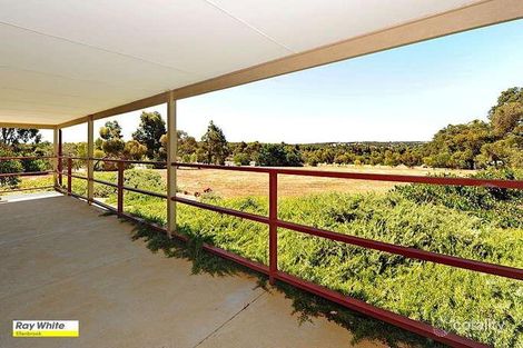 Property photo of 6 Murray Grey Circle Lower Chittering WA 6084