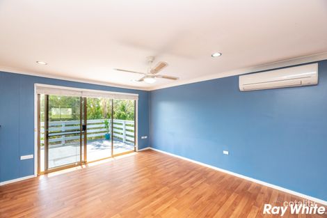 Property photo of 61 Seabreeze Parade Green Point NSW 2428