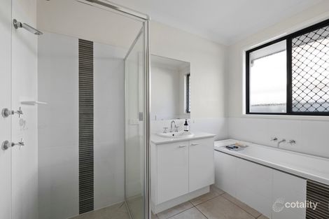Property photo of 8 Wake Court Birtinya QLD 4575