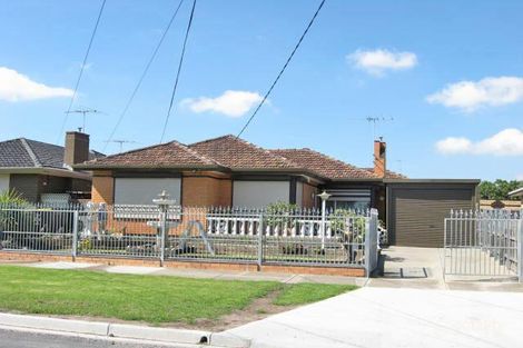 13 Lachlan Rd, Sunshine West, VIC 3020