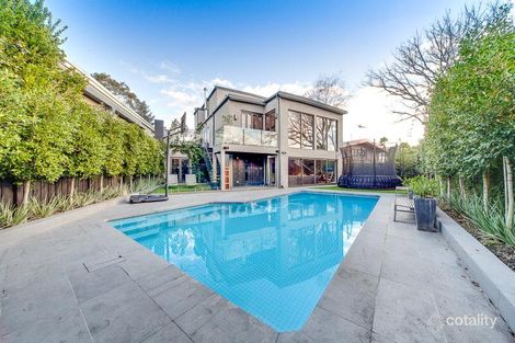 2/25 Tashinny Rd, Toorak, VIC 3142