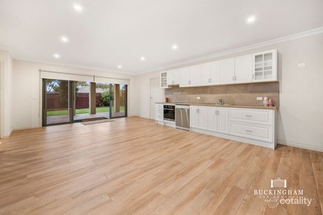 Property photo of 8 Pelican Walk Whittlesea VIC 3757