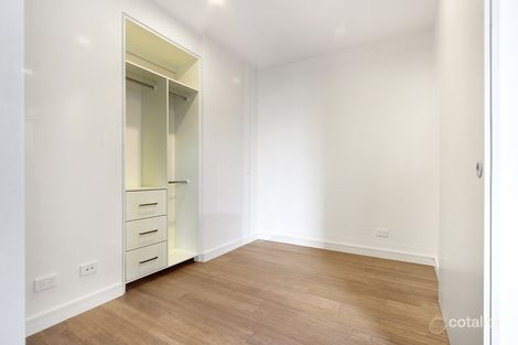 Property photo of 411/75 Shortland Esplanade Newcastle NSW 2300