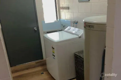 Property photo of 3 Capitanio Close Mooroobool QLD 4870