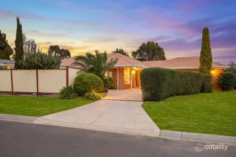 15 Truro Cres, Keilor Lodge, VIC 3038
