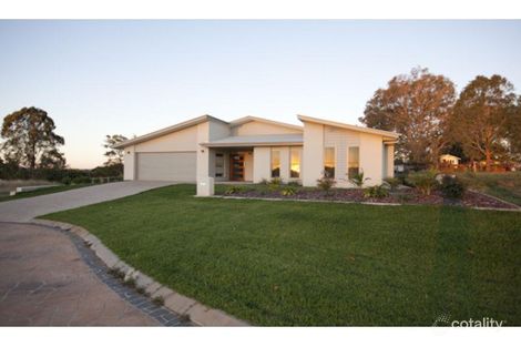 Property photo of 32 Directors Circuit Jones Hill QLD 4570