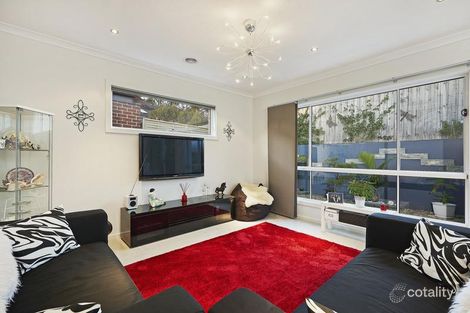 Property photo of 31/3 Manor View Pakenham VIC 3810