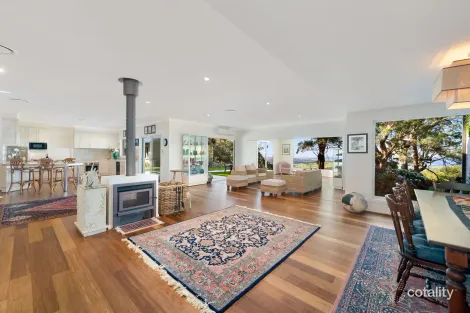 Property photo of 112 Nuninuna Drive Jamberoo NSW 2533