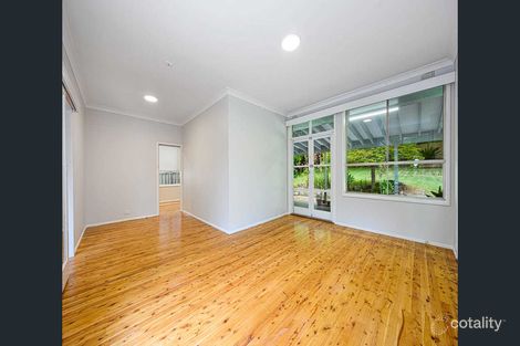 Property photo of 27 Cornwall Avenue Turramurra NSW 2074
