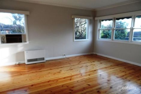 Property photo of 30 Heatherhill Road Frankston VIC 3199