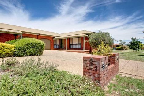 Property photo of 2/2 Brooklyn Drive Bourkelands NSW 2650