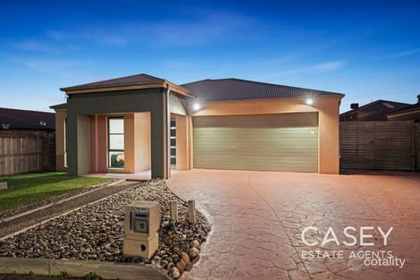 Property photo of 15 Charlbury Crescent Cranbourne North VIC 3977