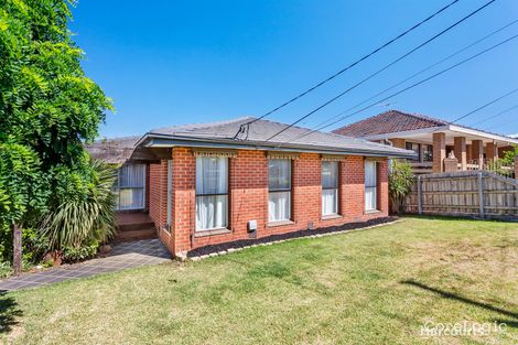 Property photo of 5 Cannes Avenue Avondale Heights VIC 3034