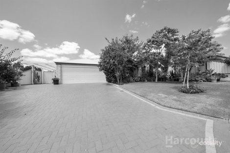 Property photo of 2 Fair Oaks Court Meadow Springs WA 6210