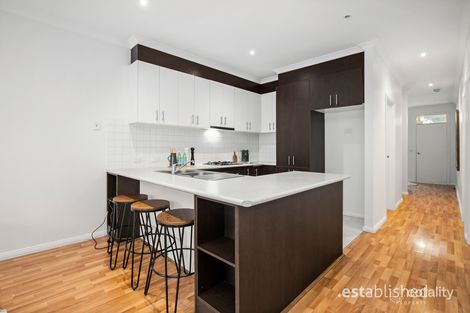 Property photo of 2/41 Hyde Park Terrace Point Cook VIC 3030