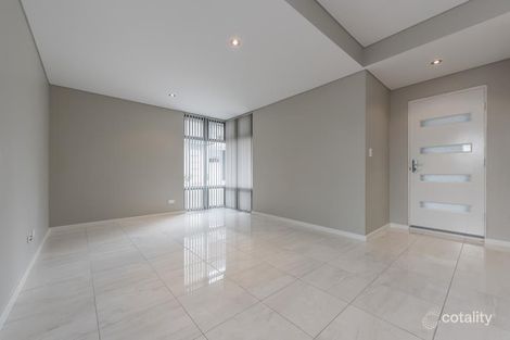 Property photo of 3/12 Smiths Avenue Redcliffe WA 6104