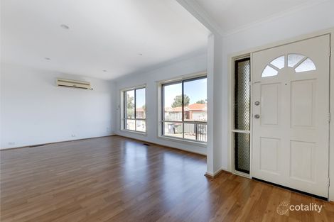 Property photo of 1/6 Mitchell Crescent Meadow Heights VIC 3048