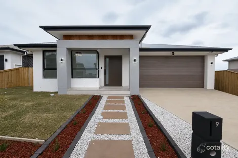 9 TODMAN ST, MENANGLE PARK, NSW 2563