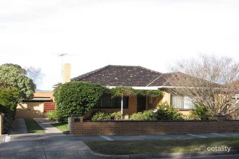 2 Lisbon St, Glen Waverley, VIC 3150