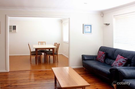 Property photo of 17 Curran Street Prairiewood NSW 2176