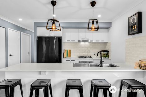 Property photo of 2 Gold Avenue Yarrabilba QLD 4207