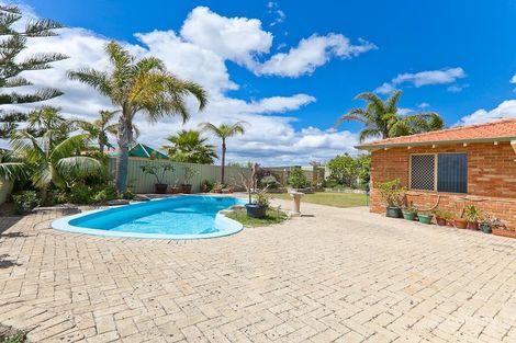 Property photo of 3 Mackerel Court Sorrento WA 6020