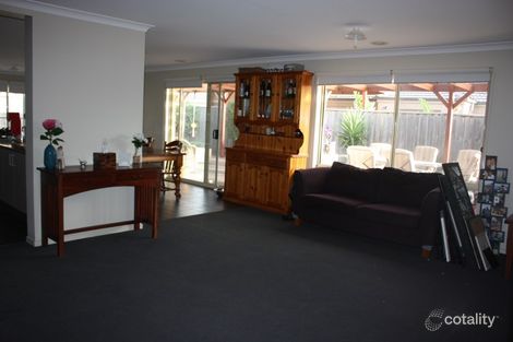 Property photo of 17 Fleetwood Drive Doreen VIC 3754