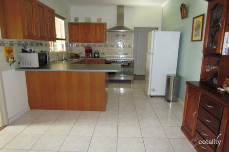 Property photo of 32 Victoria Terrace Williamstown SA 5351