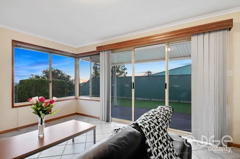Property photo of 14 Berkeley Way Hillbank SA 5112