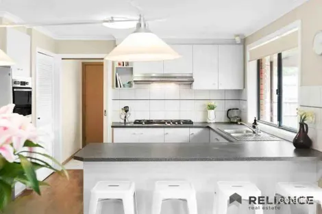 Property photo of 8 Comic Court Harkness VIC 3337
