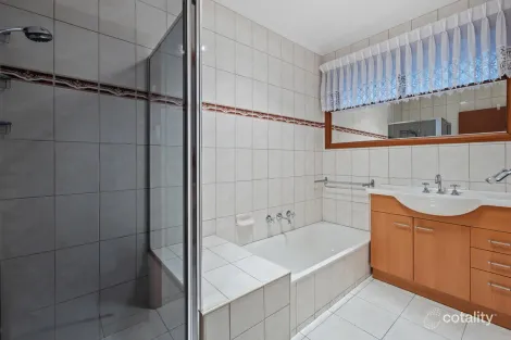 Property photo of 8 Barry Road Thomastown VIC 3074